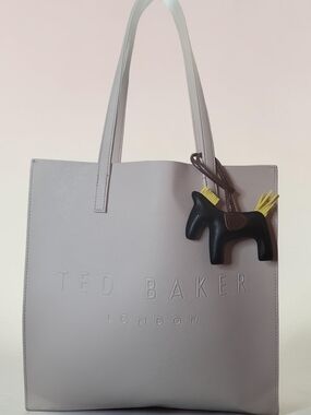 Ted Baker London Embossed Tote Bag in Blush Pink In EUC With Horse Charm
